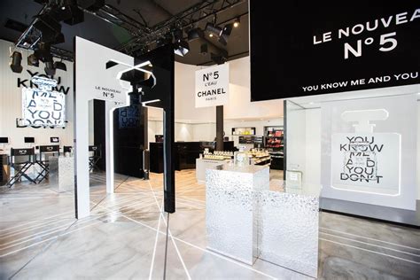 Boutique CHANEL Parfums et Beauté CHAMPS